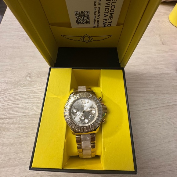 Invicta angel watch - Picture 1 of 5